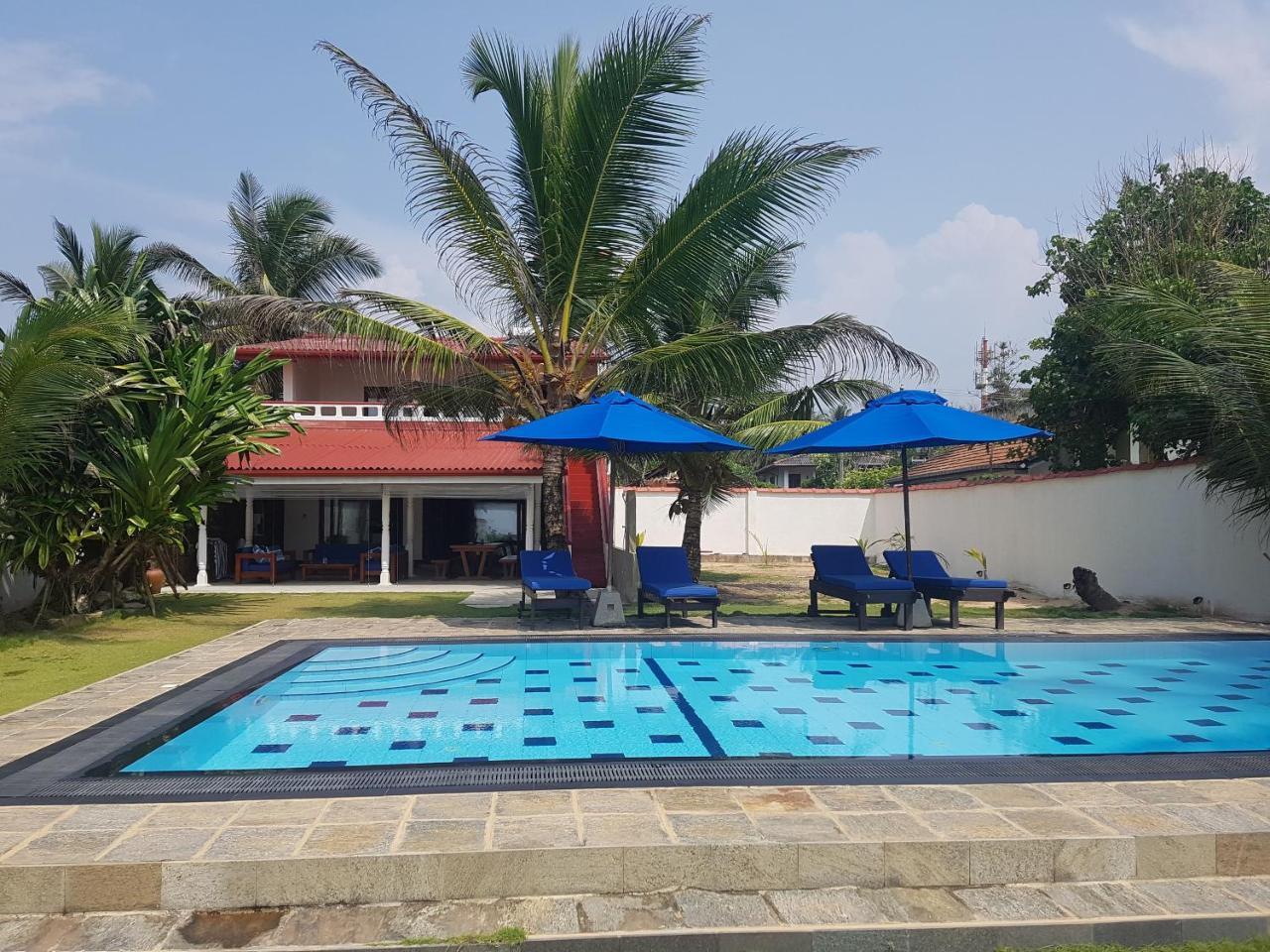 Tropical Beach House ヒッカドゥワ エクステリア 写真